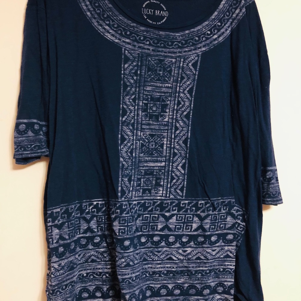 Navy print 3/4 length sleeved graphic tee